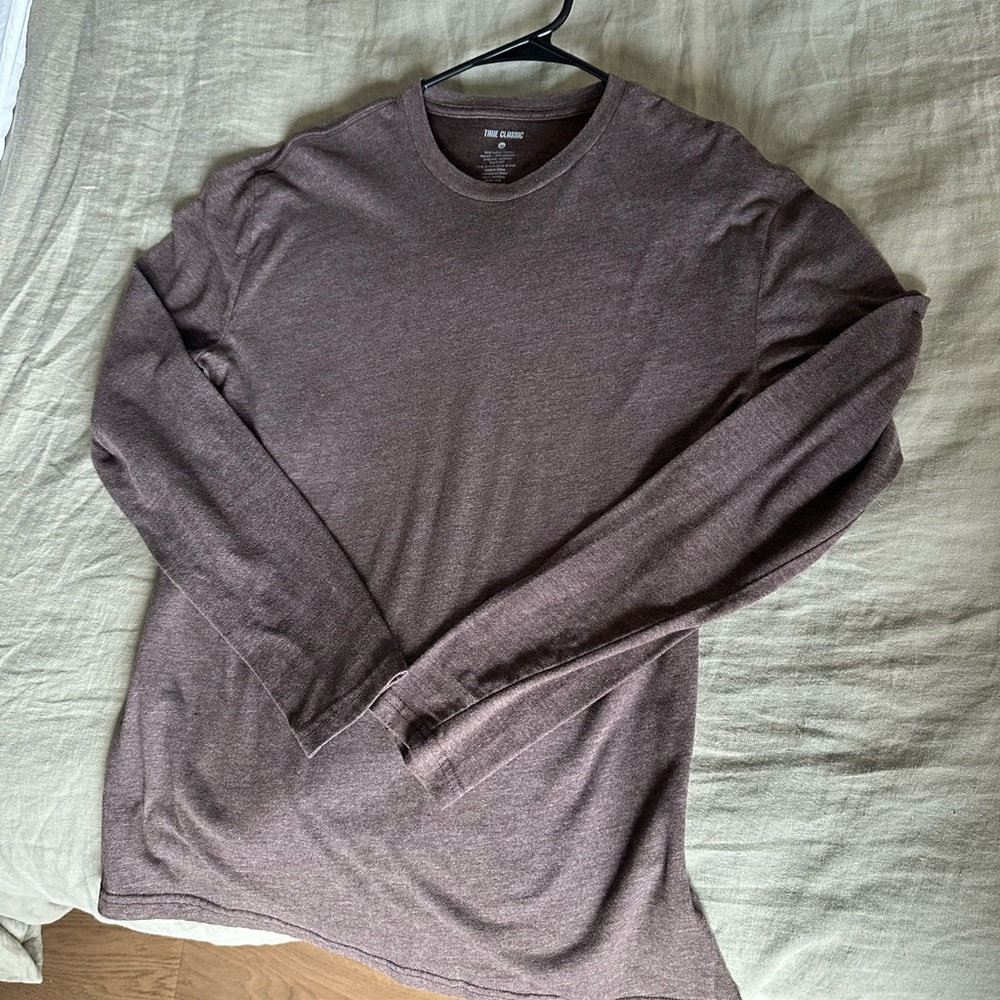 True Classic Long Sleeve Crew Neck Tee – Heather Brown – Men’s Size Medium